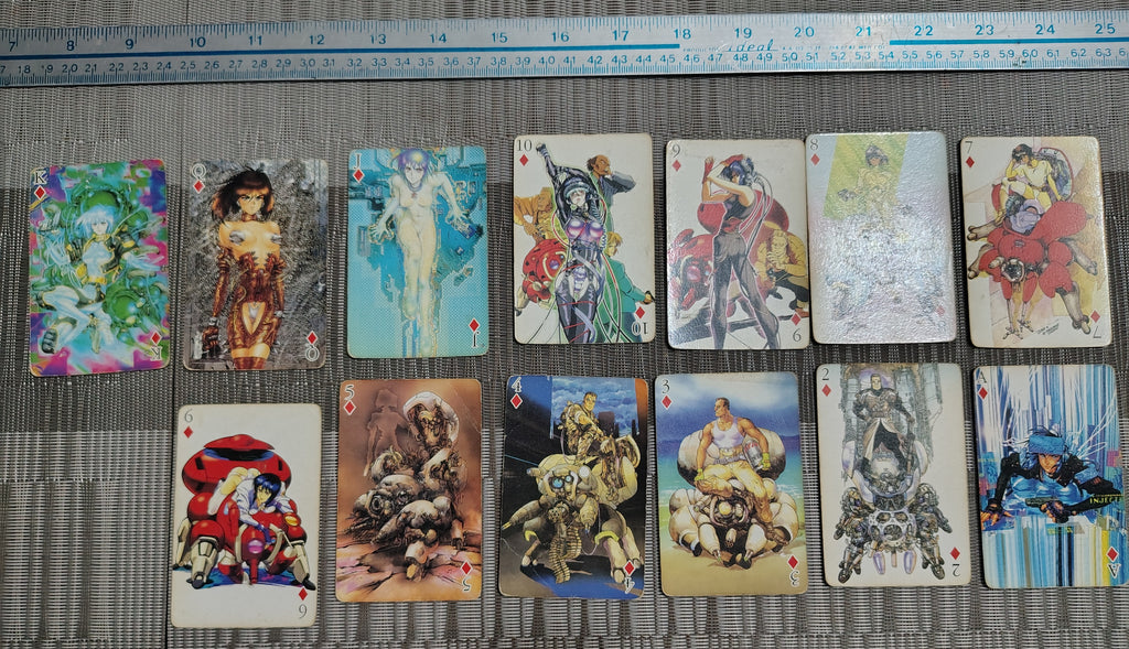 Baraja de Cartas Artística Estilo Anime Cyberpunk – Diseño Retro Coleccionable – Segunda Mano