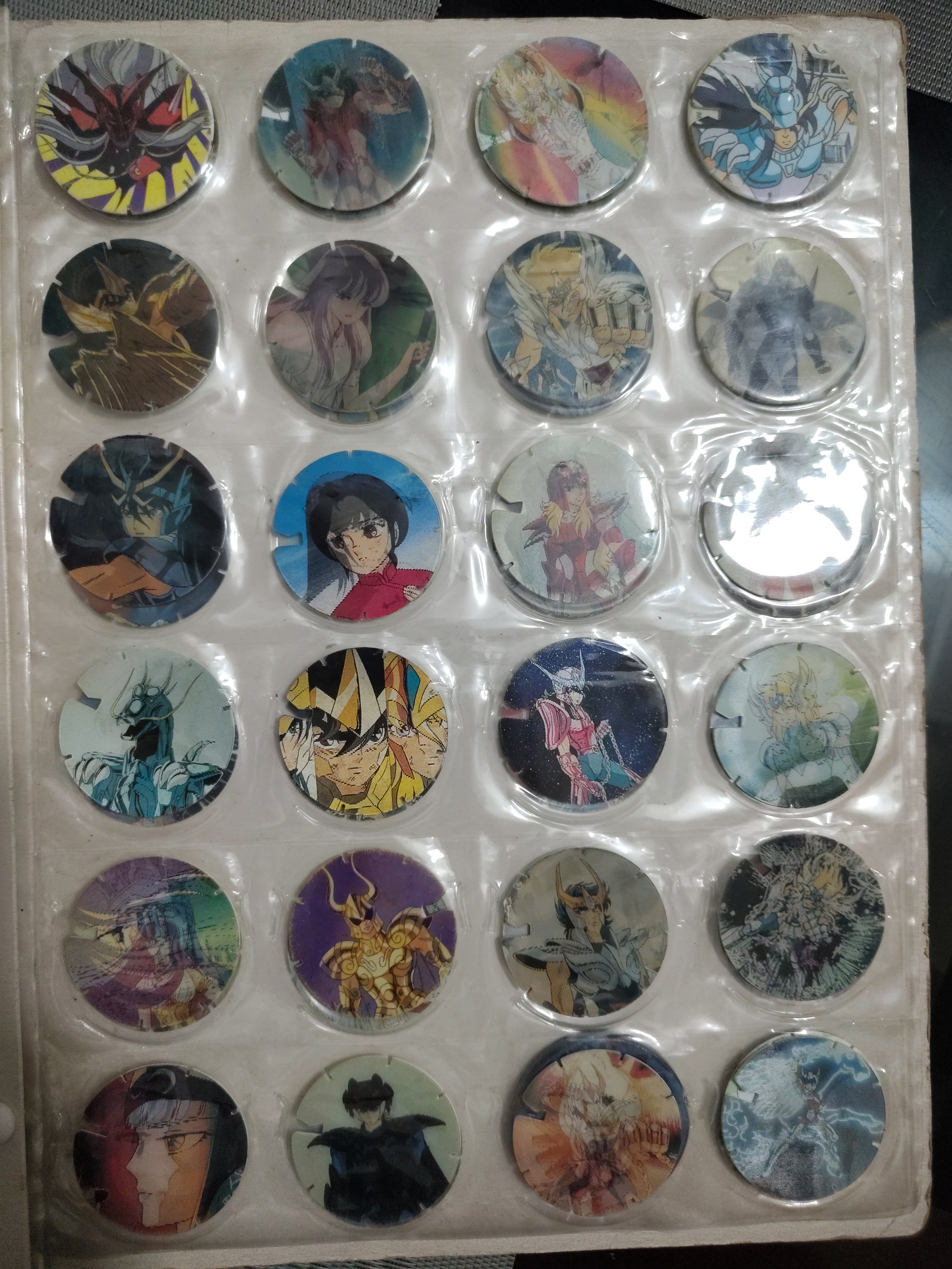 Colección Tazos Caballeros del Zodiaco Yupi )+ Álbum Vintage