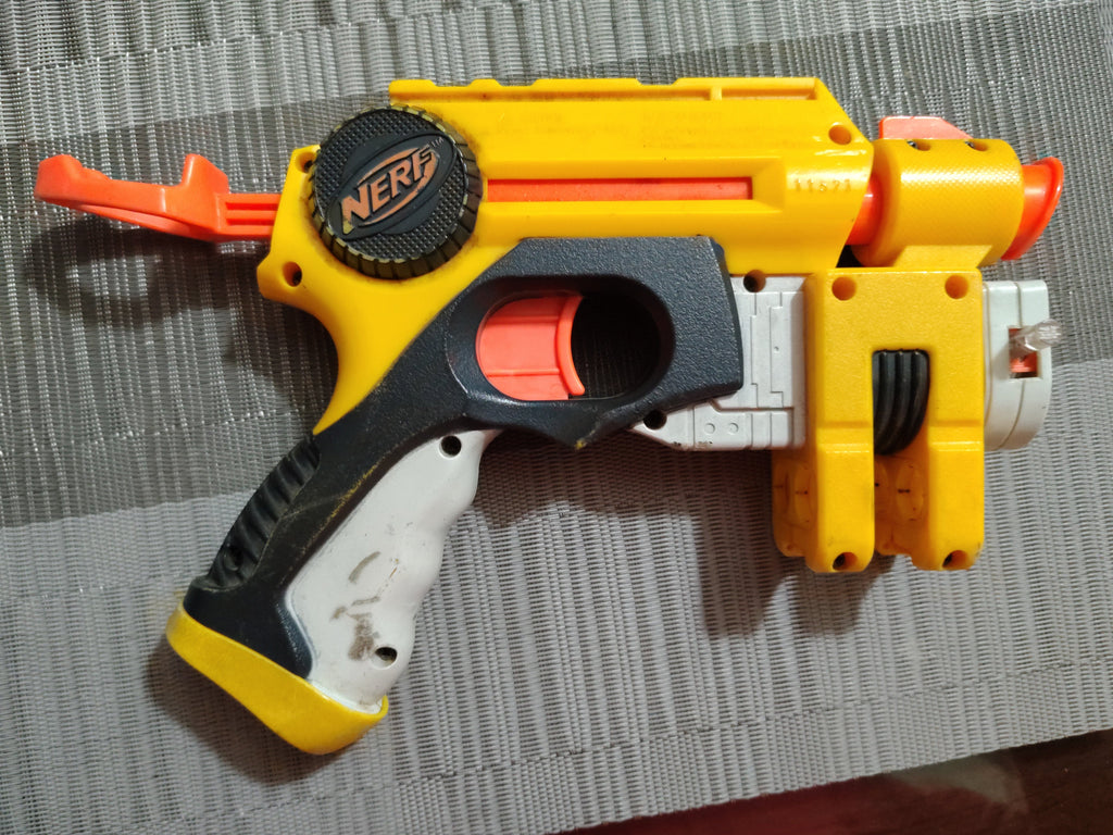 Lote de 3 Lanzadores de Dardos Foam Vintage Hasbro/Nerf – Para Reparación o Colección