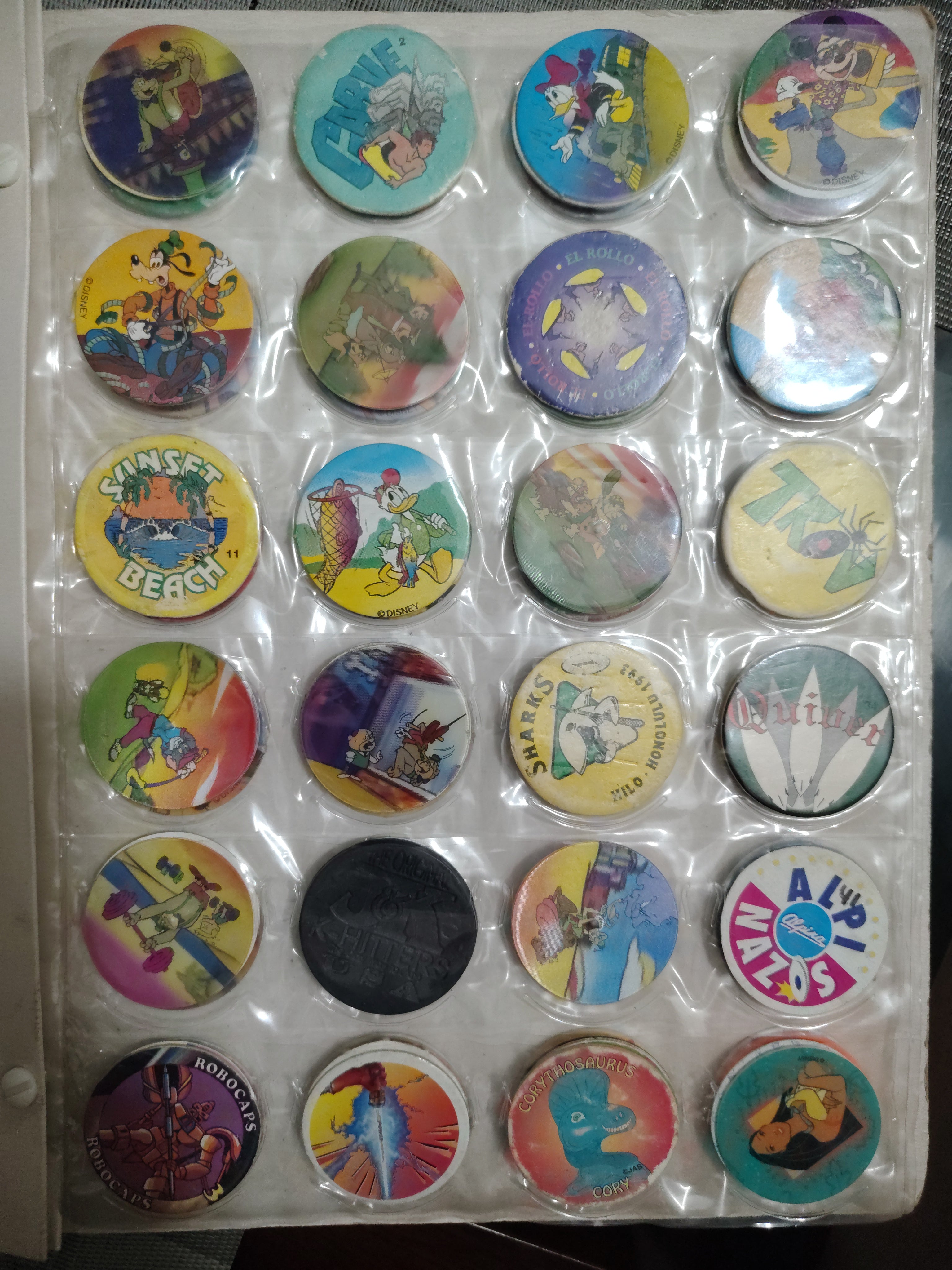 Lote de Tazos Vintage Variados (Picapiedra, Supersónicos, Don Gato y Su Pandilla, Mickey y más) + Álbum