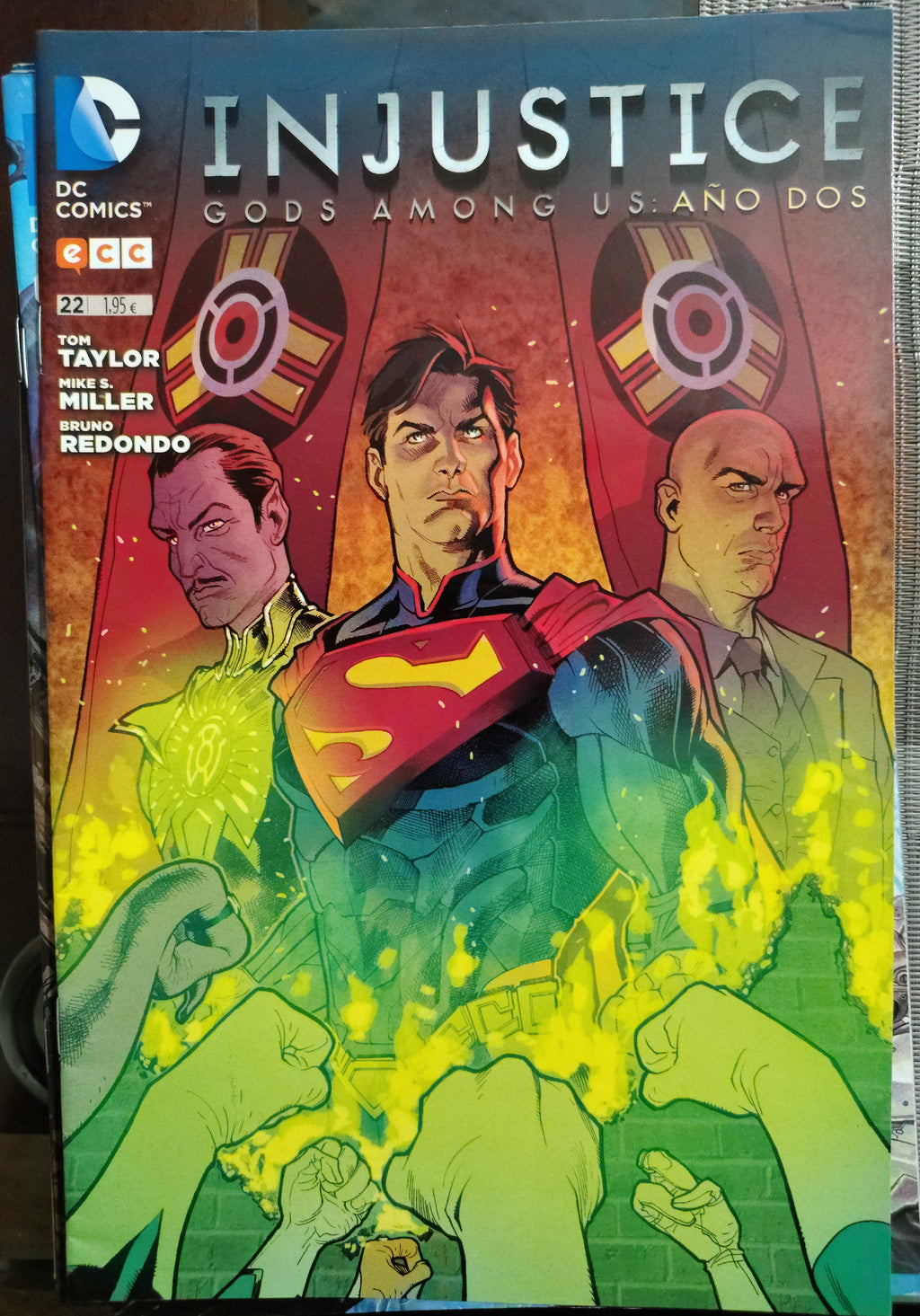 Lote de Cómics y Novela Gráfica (Marvel, DC, Spawn) – Injustice, X-Men, Superman – Artículos de Segunda Mano